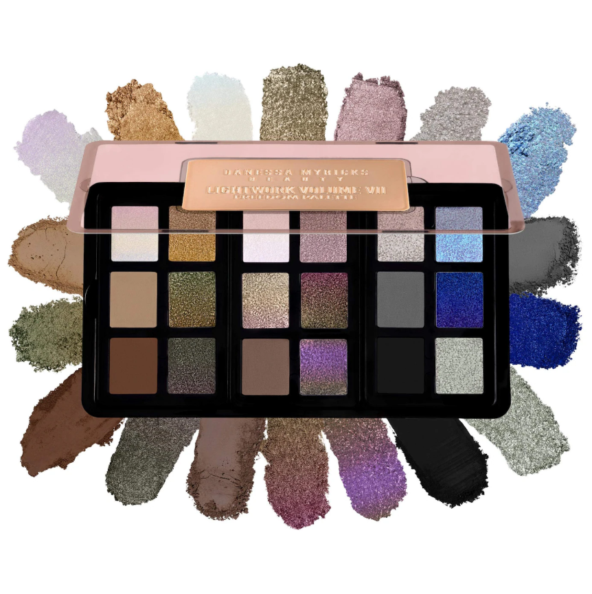 Danessa Myricks Beauty LIGHTWORK VII The Freedom Makeup Palette: Magnetic, Customizable, Stackable Palette with Illuminating Pigments for Eyes, Face & Lips *Pre Orden*
