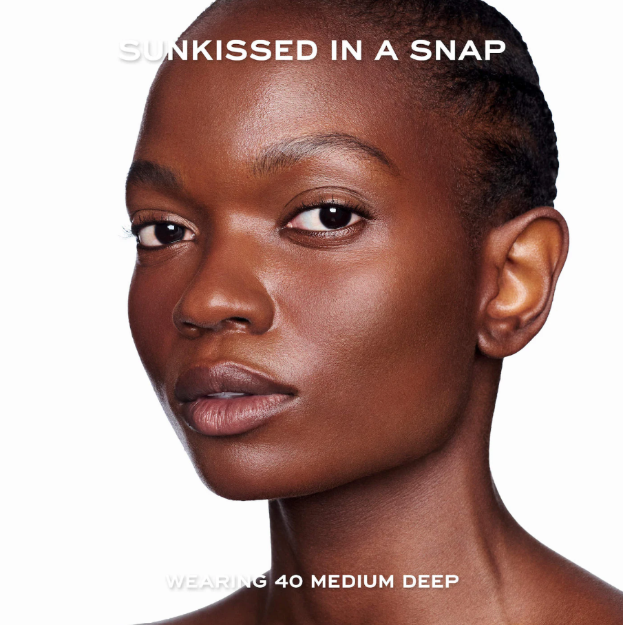 Marc Jacobs Beauty Legally Bronze Talc-Free Blurring Powder Bronzer *Pre Orden*
