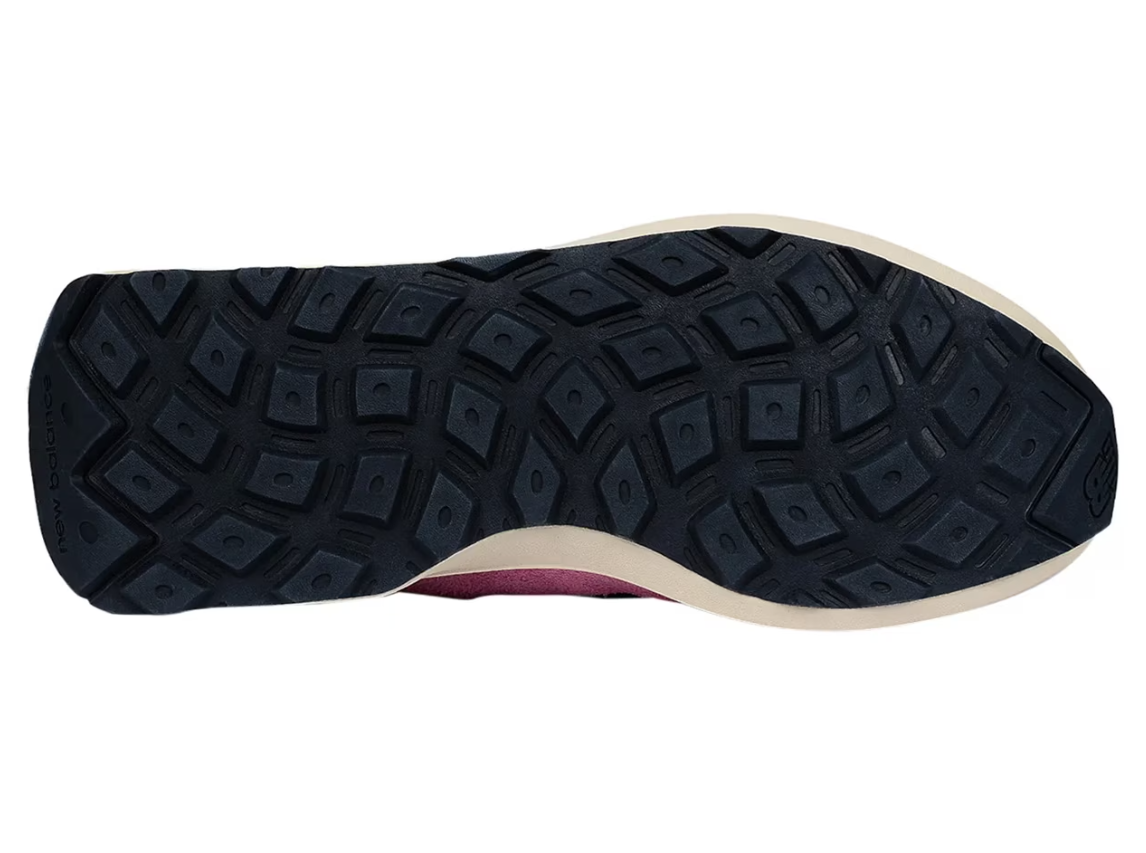 New Balance 370 Sneaker *Pre Orden*