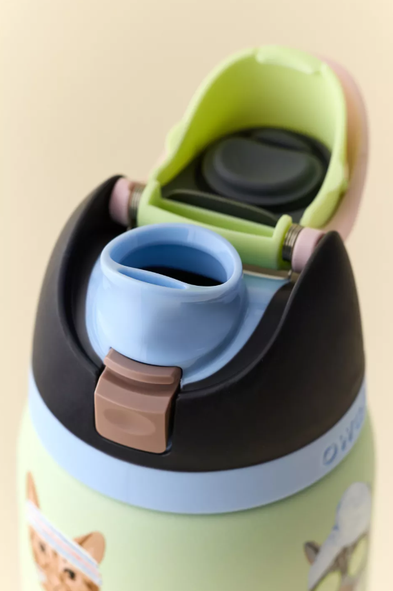 Owala UO Exclusive FreeSip 32 oz Water Bottle *Pre Orden*